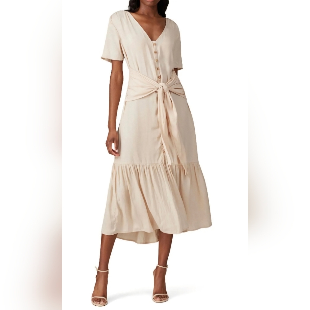NWOT Love, Whit by Whitney Port Nude Tie Waist Dress size M